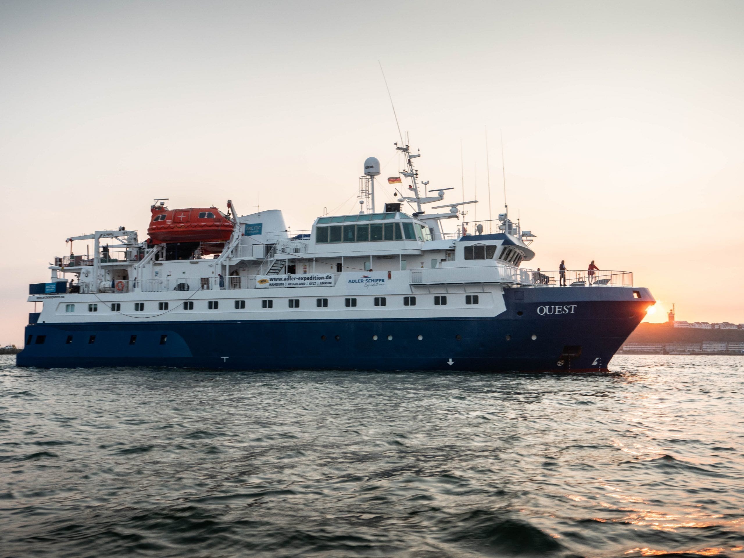 MS Quest Wattenmeerexpedition Nordsee Adler Schiffe